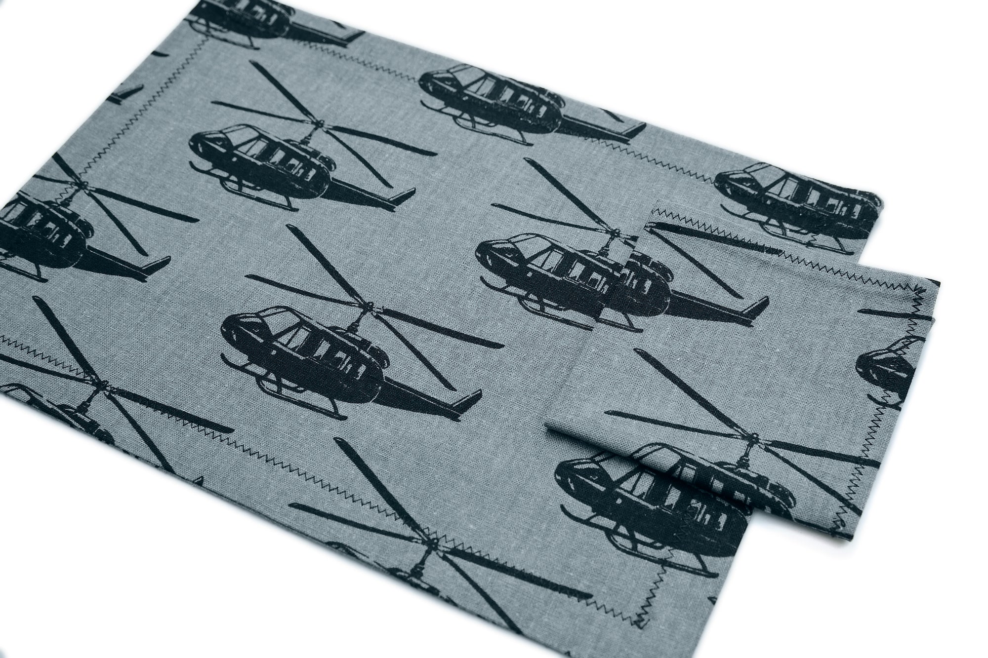The Mikko (Placemat & Napkin Set)